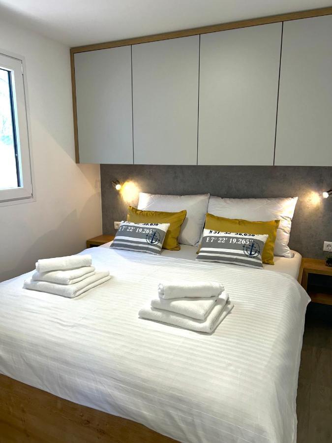 Fjaka Luxury Mobile Home - Oaza Mira Camping Croatia ドラゲ エクステリア 写真