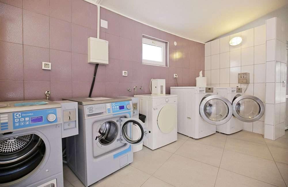 Fjaka Luxury Mobile Home - Oaza Mira Camping Croatia ドラゲ エクステリア 写真