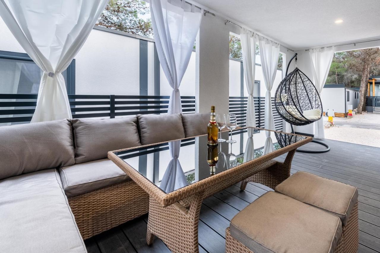 Fjaka Luxury Mobile Home - Oaza Mira Camping Croatia ドラゲ エクステリア 写真